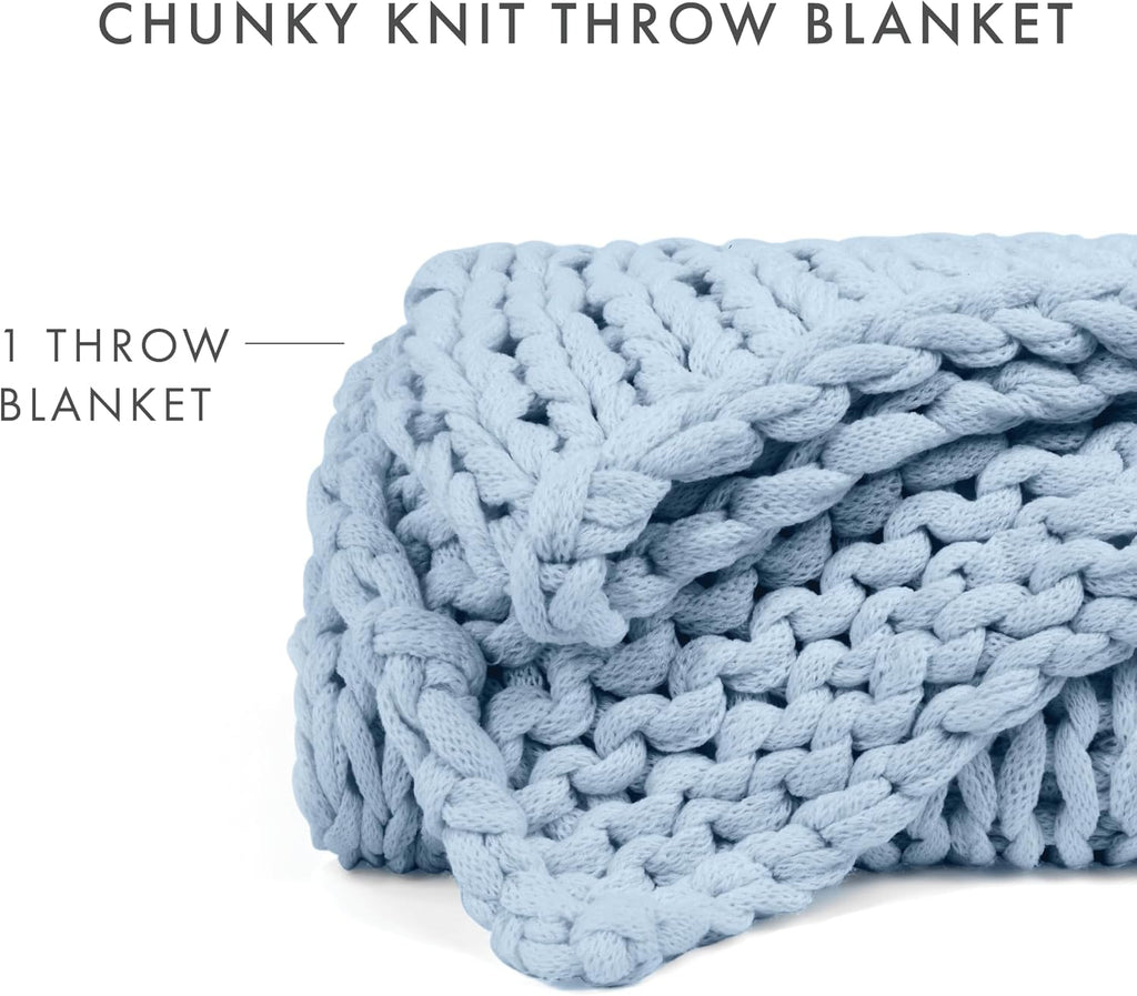 Market Chunky Knit Throw Blanket