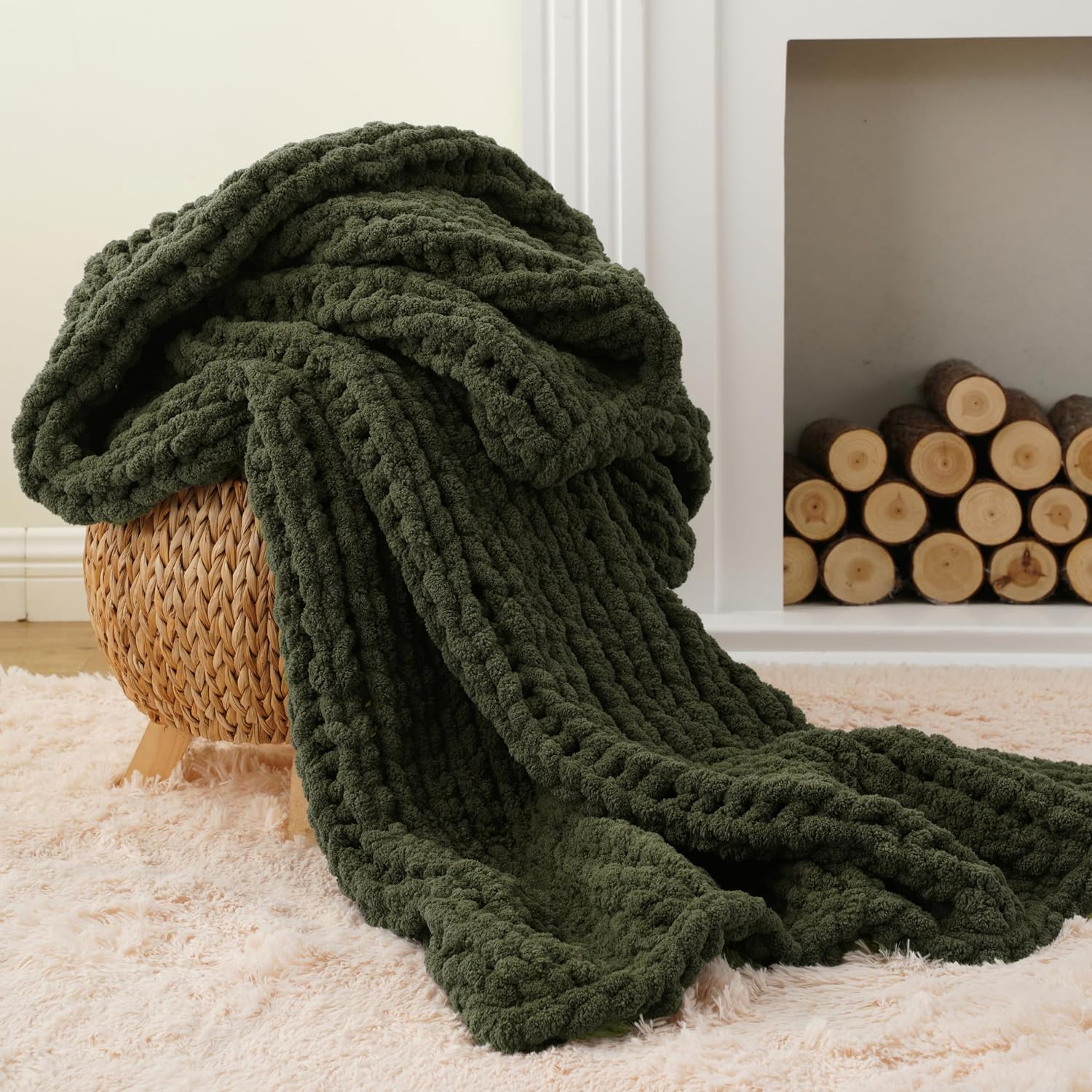 Chunky Knit Chenille Throw Blanket